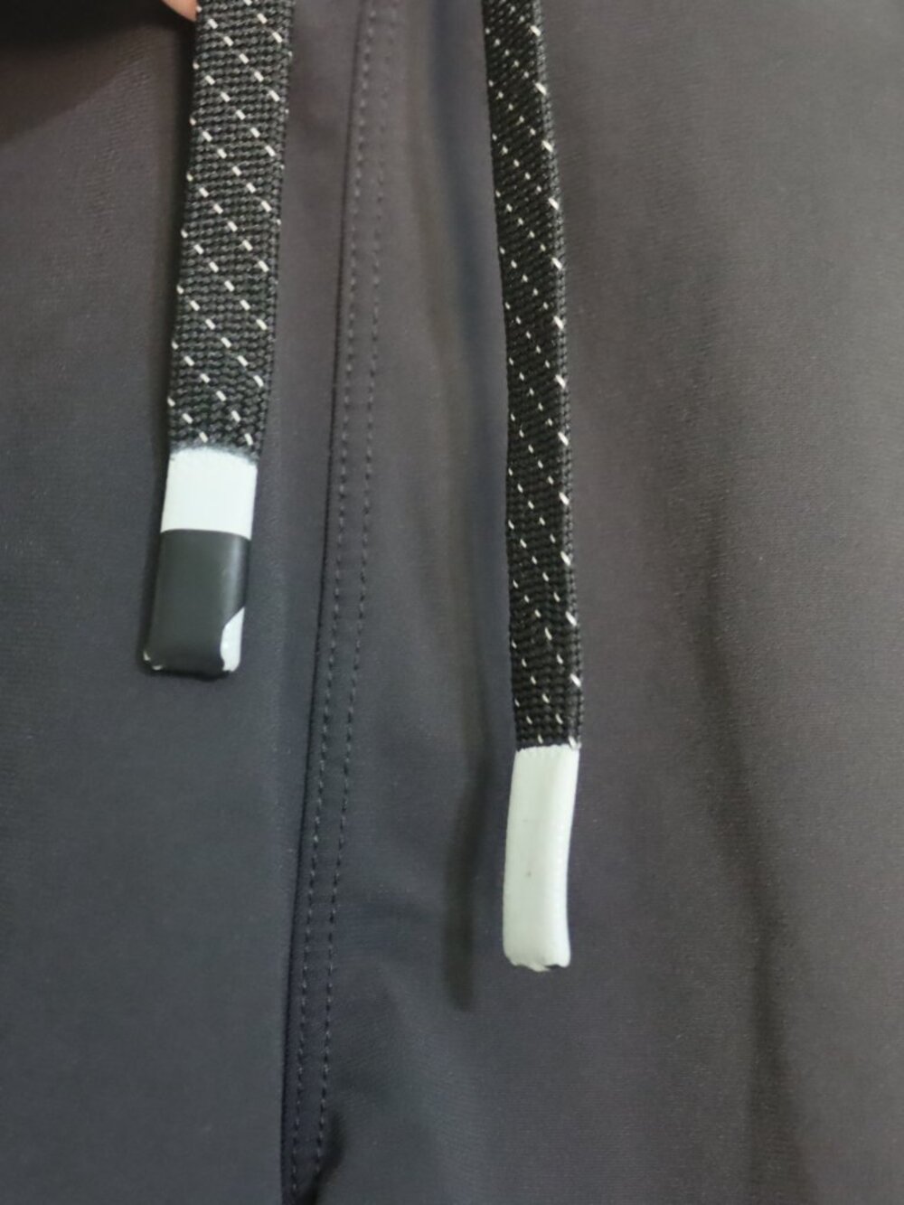 Fabletics Shorts - Picture 4 of 5
